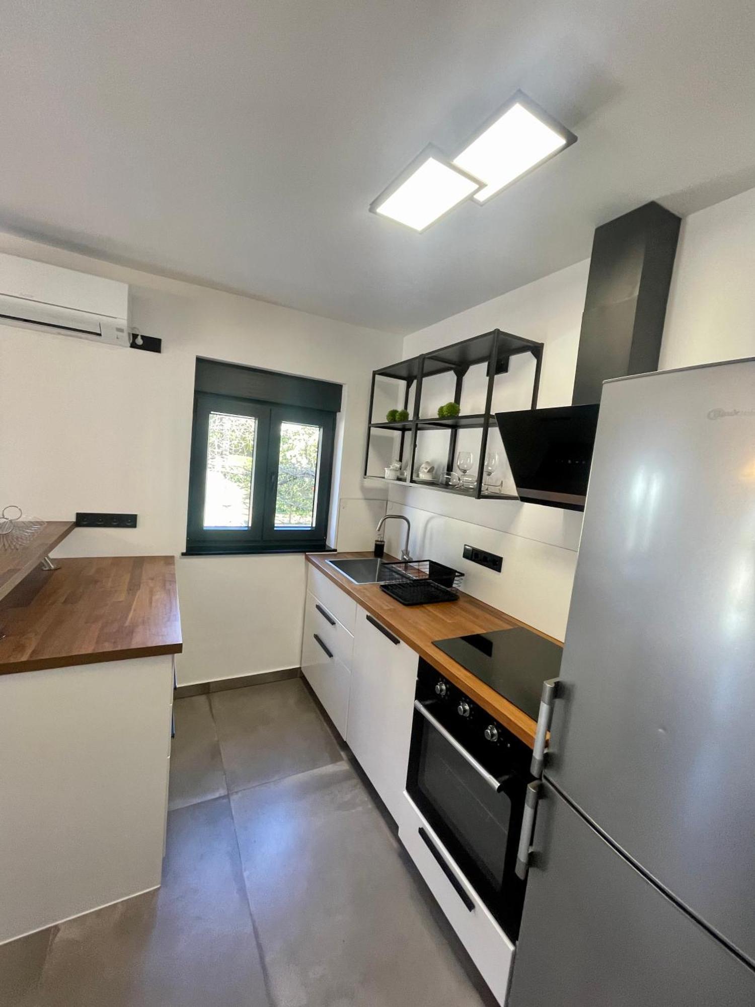 Enna Apartment C Perfect Location ميدولين المظهر الخارجي الصورة